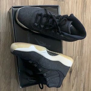 Retro 11 wool
